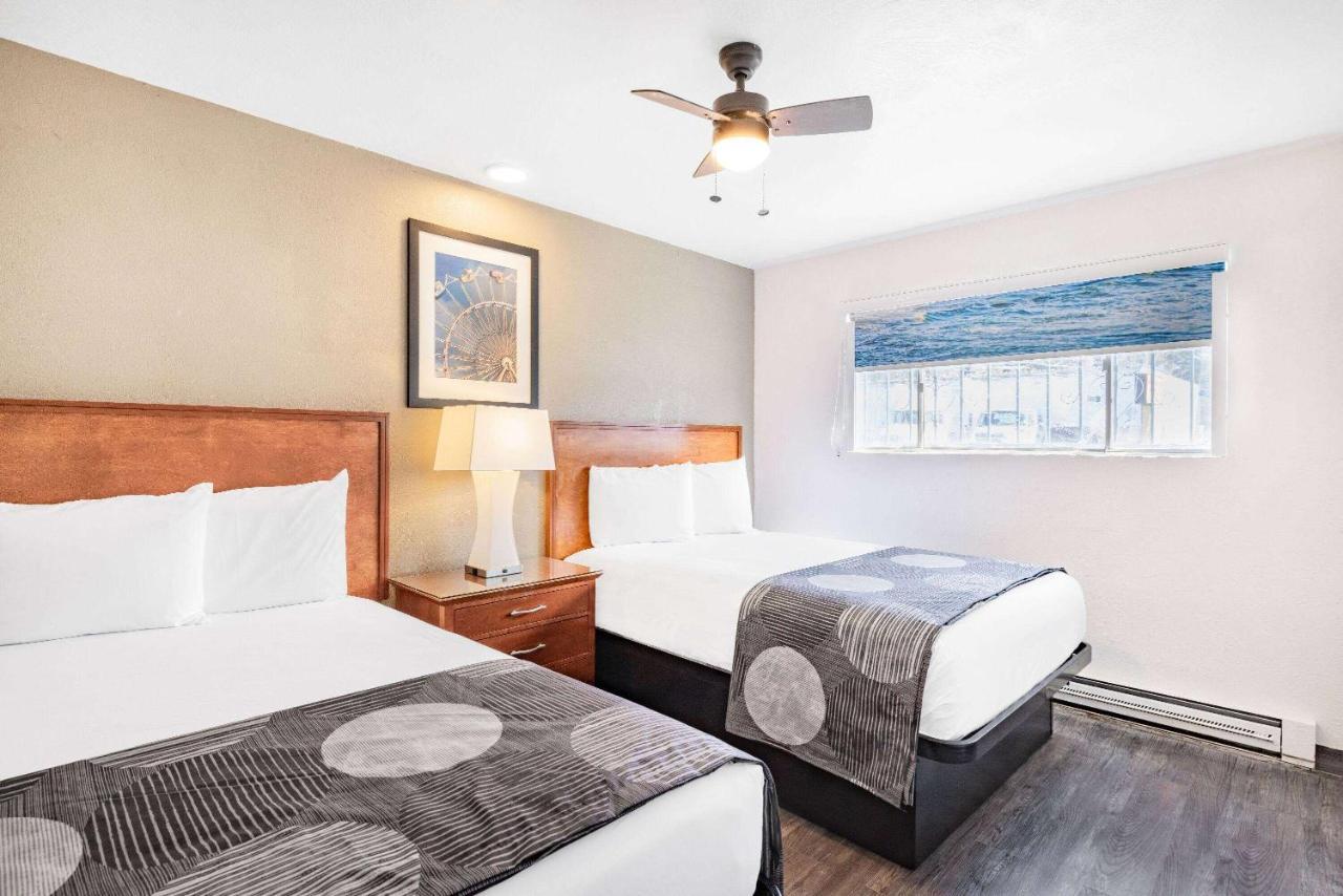 Oceanside Inn & Suites, A Days Inn By Wyndham Fort Bragg Eksteriør bilde