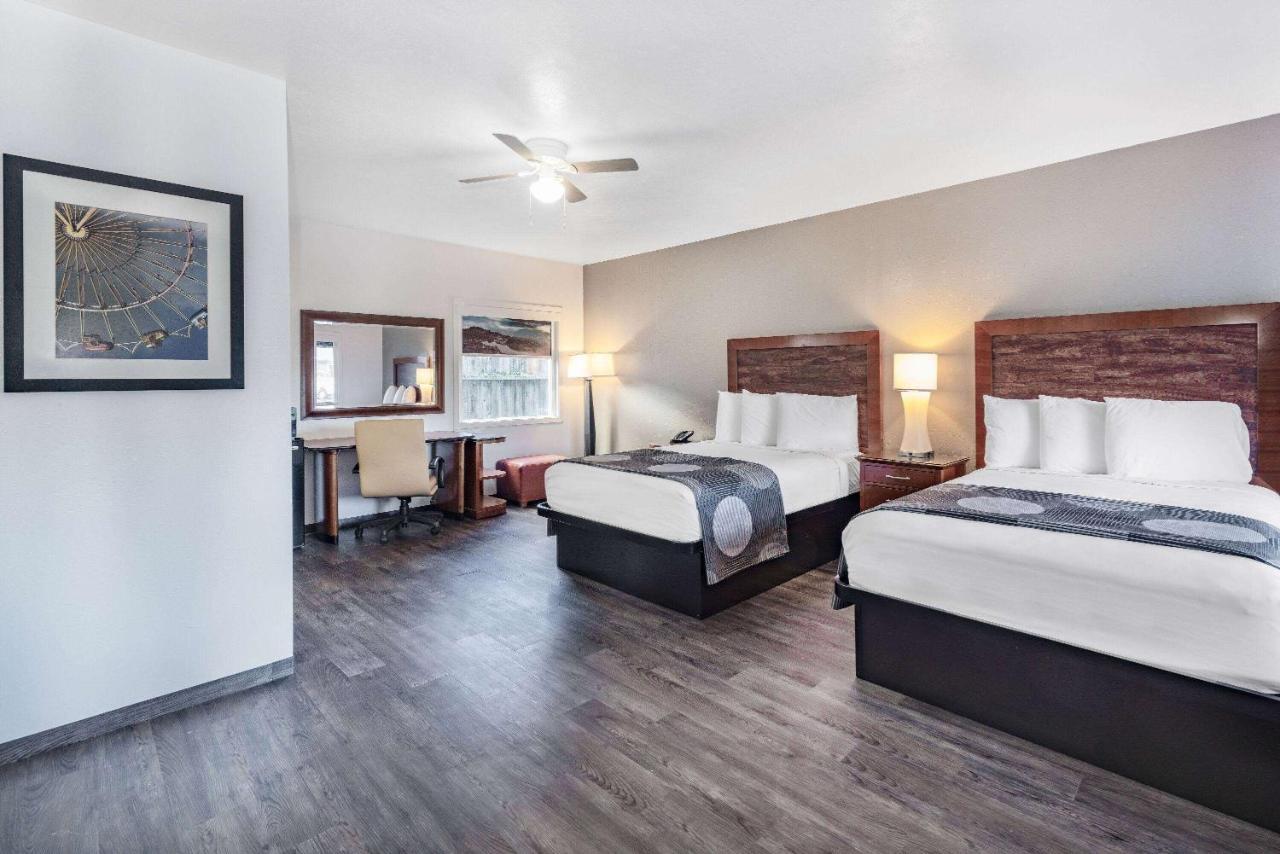 Oceanside Inn & Suites, A Days Inn By Wyndham Fort Bragg Eksteriør bilde