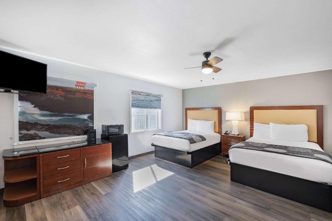 Oceanside Inn & Suites, A Days Inn By Wyndham Fort Bragg Eksteriør bilde